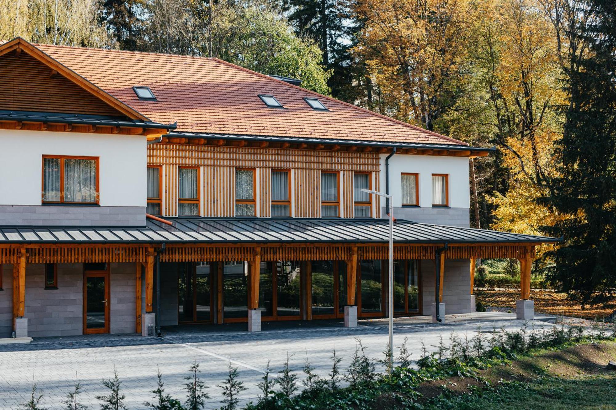 Villa Bellini Borszek Exteriör bild